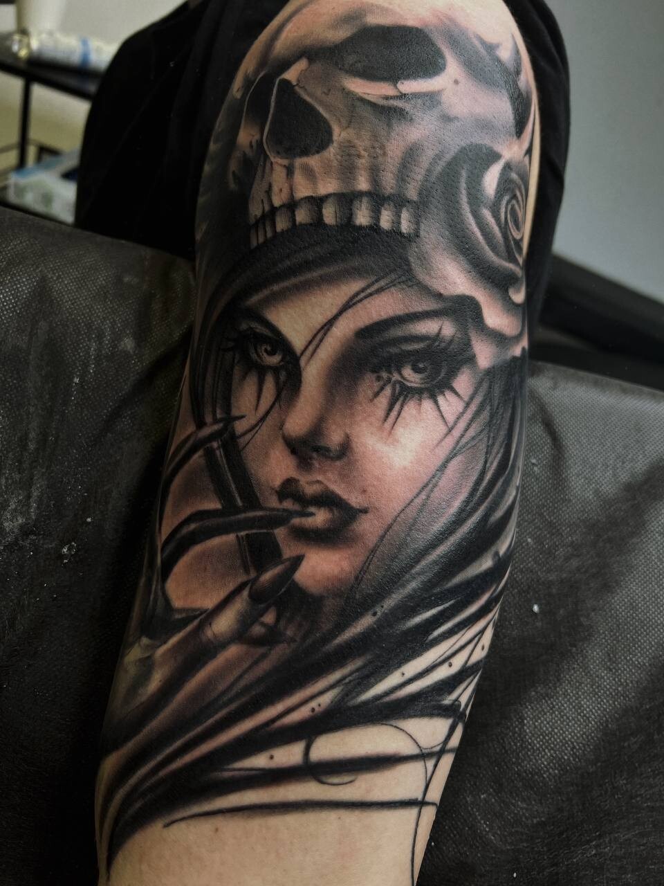 Tattoo by Тату-салон Apollo at Тату-салон Apollo