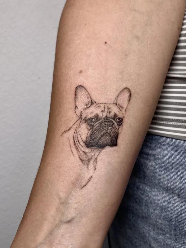 black and grey black and grey Tatuaggio su forearm #100963 | Tatuatore Ваулина Екатерина 