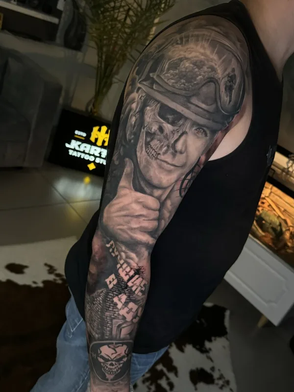 male black and grey realism Tatuagem em full sleeve #101111 | Tatuador Артем Волошин