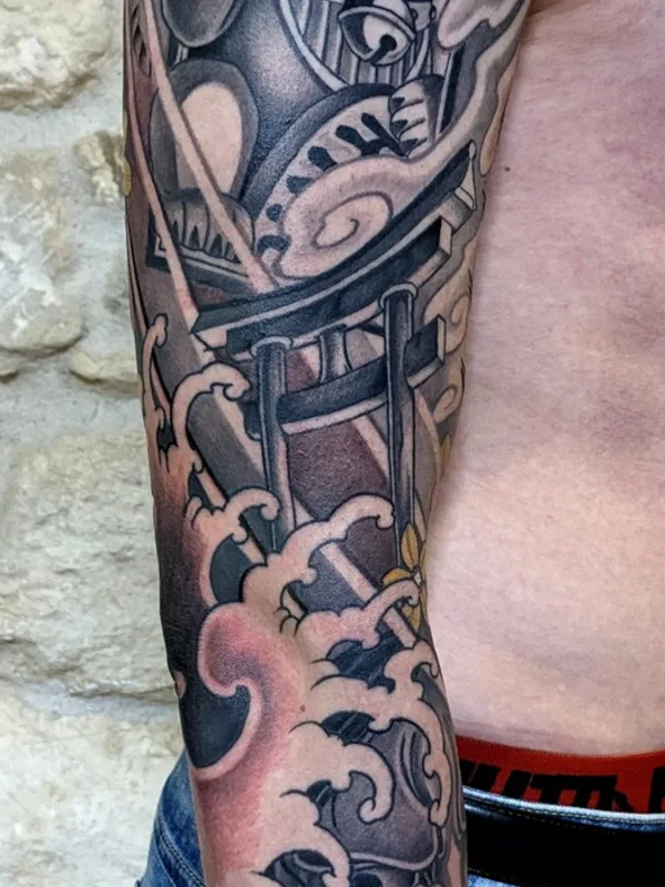 male black and grey japanese 纹身 在 full sleeve #101348 | 纹身师 Morgan Ezor 