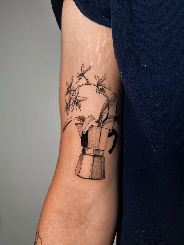 black and grey blackwork татуировка на forearm #101600 | Тату мастер Maayan Ben Porat