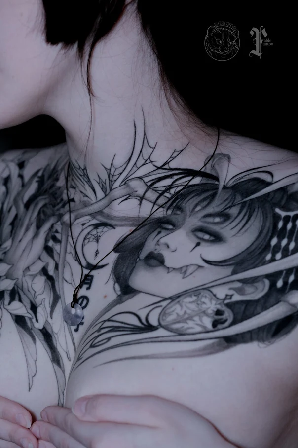 Блэкворк Geisha, Spiderweb tattoo на Грудь