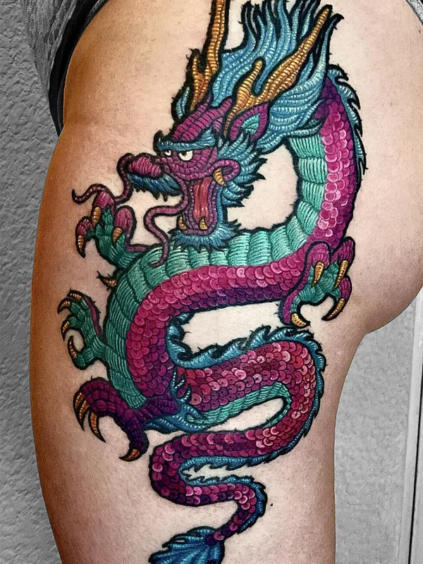 female color patch Tatuaggio su thigh #102383 | Tatuatore Rafaela Herrera Art