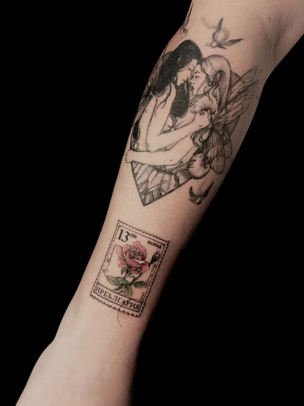 female blackandgrey blackwork 纹身 在 forearm #103448 | 纹身师 Valeriia Radchenko