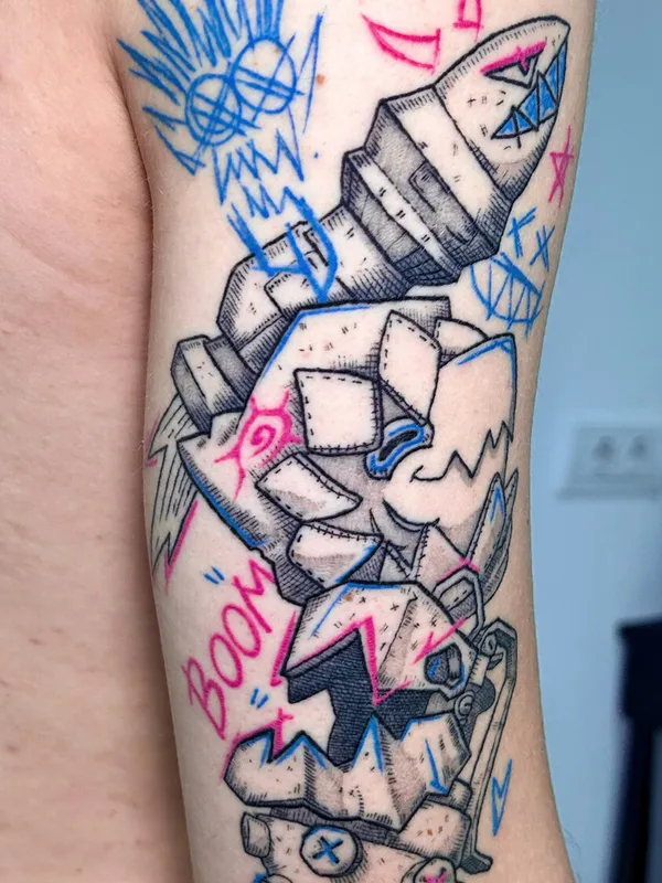 male blackandgrey graphic 纹身 在 arm #103540 | 纹身师 Roman Brumel