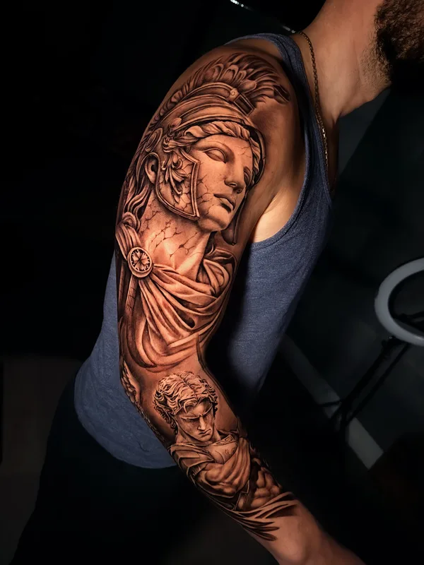 male blackandgrey realism tatuaje en arm #104089 | Tatuador M Tattoo Ink