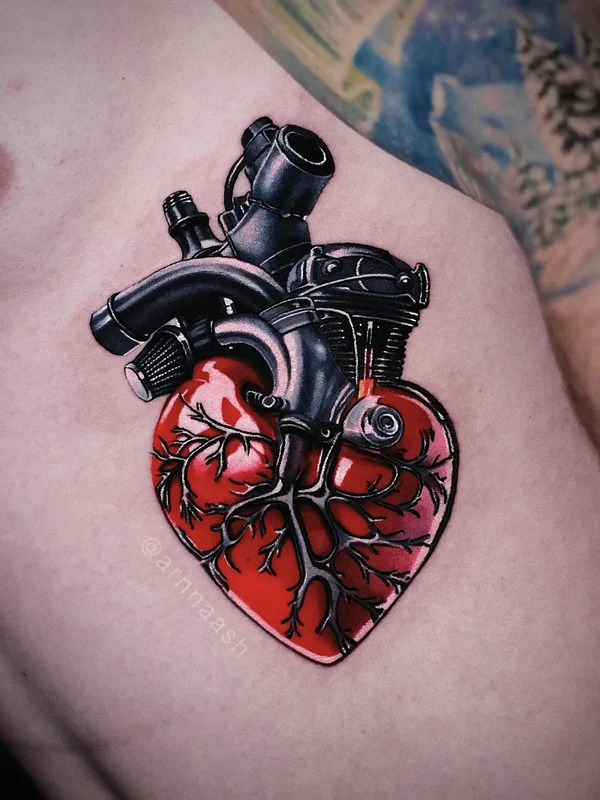 male color microrealism tattoo auf side #104400 | Tätowierer Armash