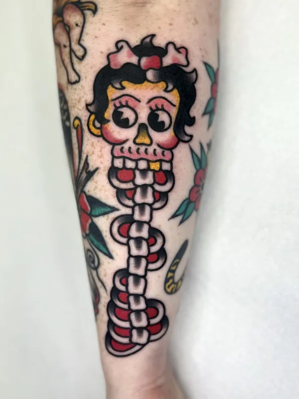color traditional татуировка на forearm #130525 | Тату мастер Abra Tattoo