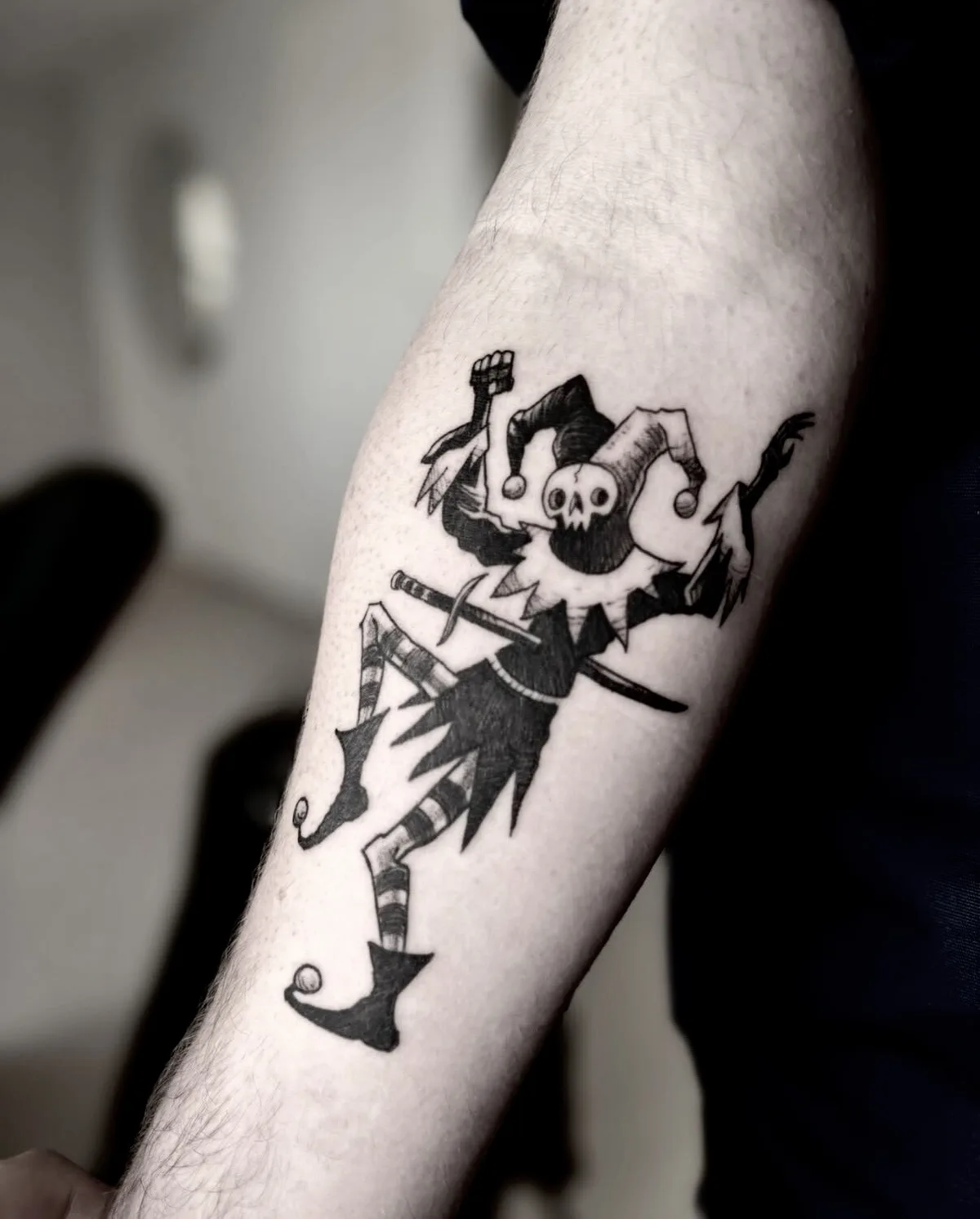 Skeleton tattoo in Berlin by Sebastian Graves