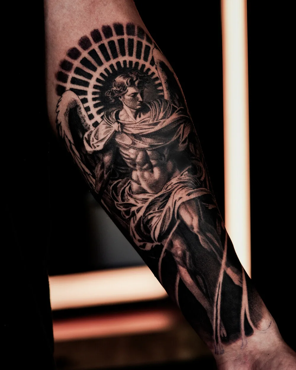 The Weight of Light in Jason Kim’s Black-and-Gray Realism - image 2