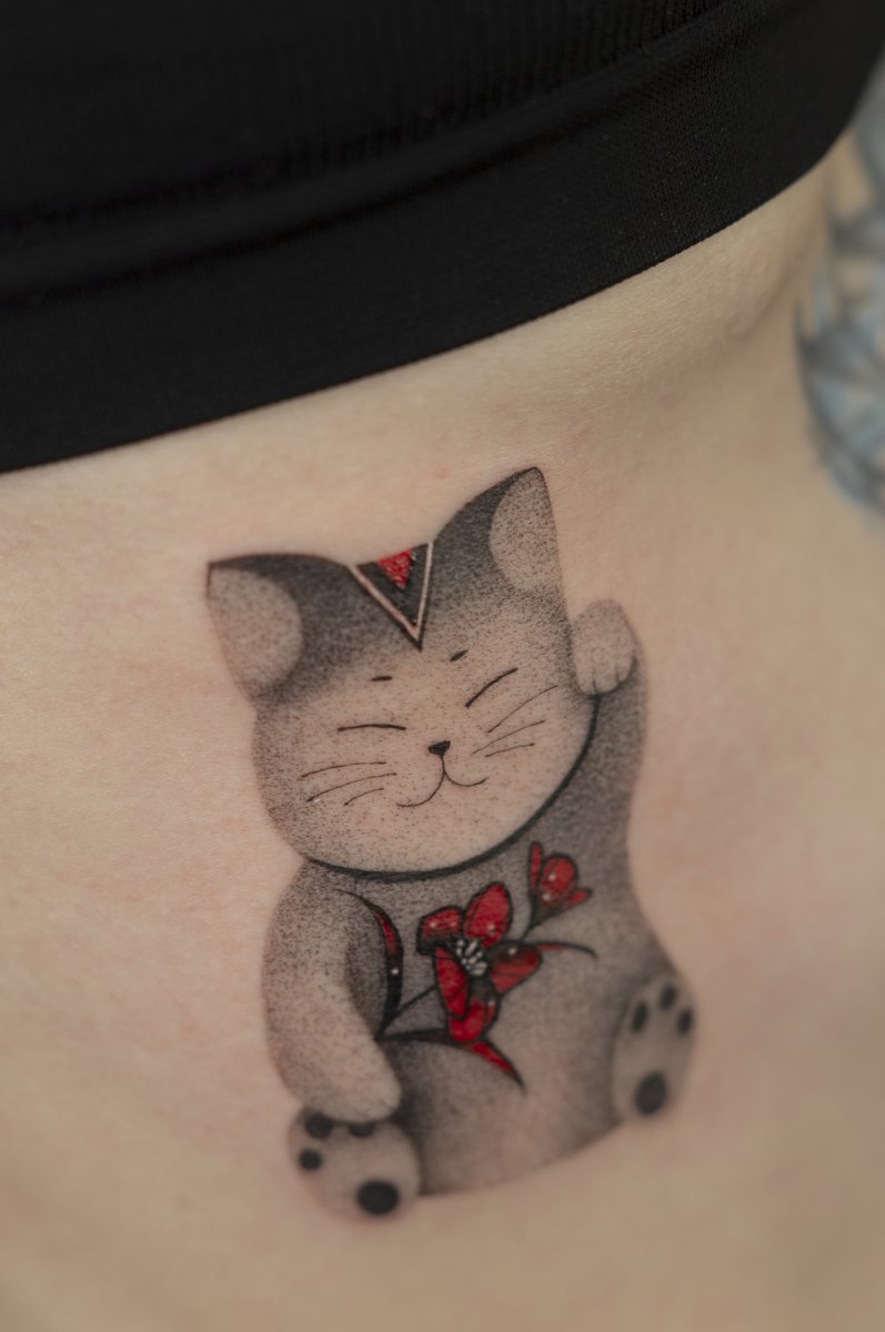 Файнлайн tattoo by Юлия Бернадо
