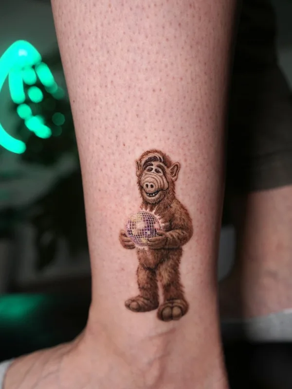 color linework Tatuagem em lower leg #130183 | Tatuador Pawell