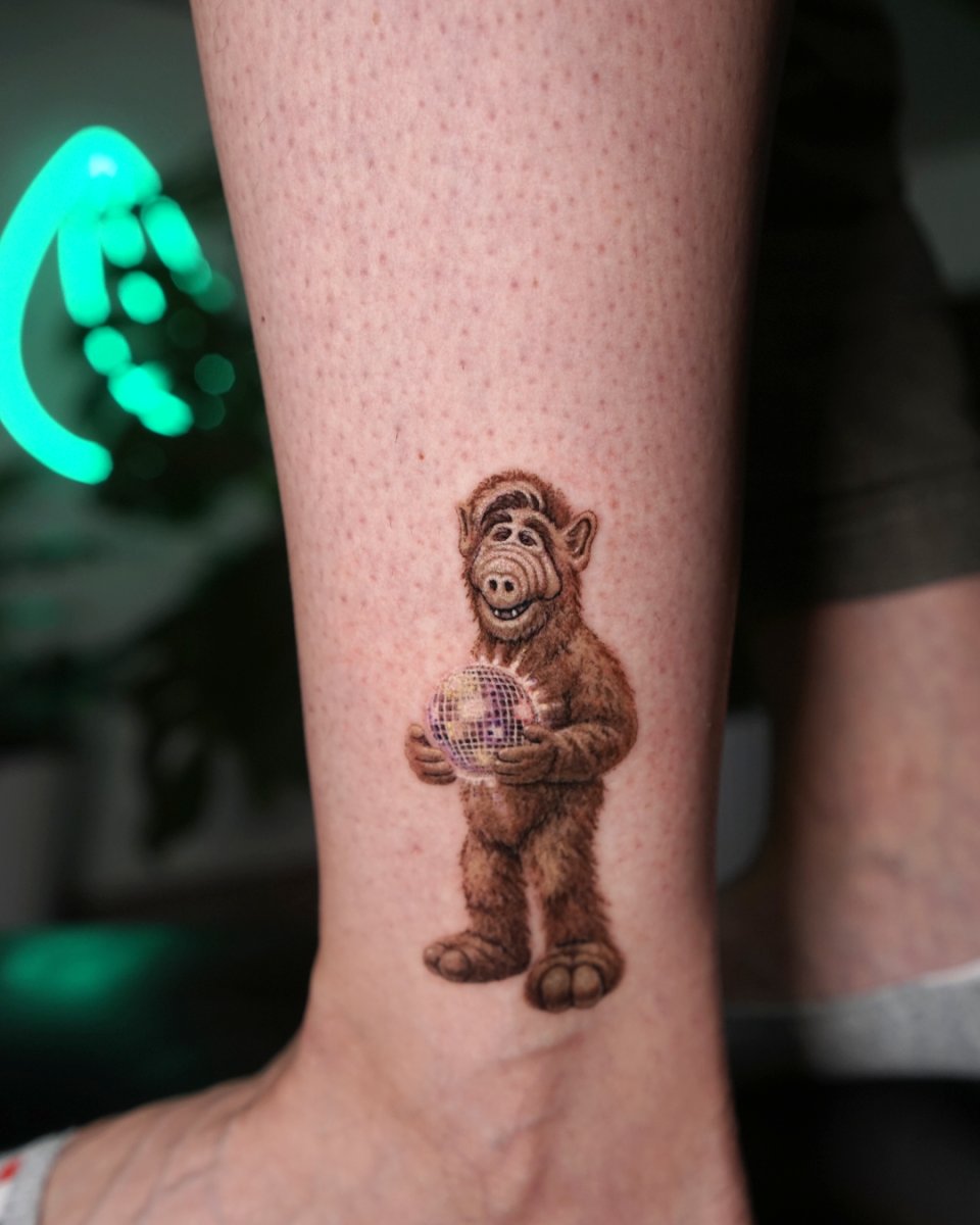 Микрореализм tattoo by Pawell