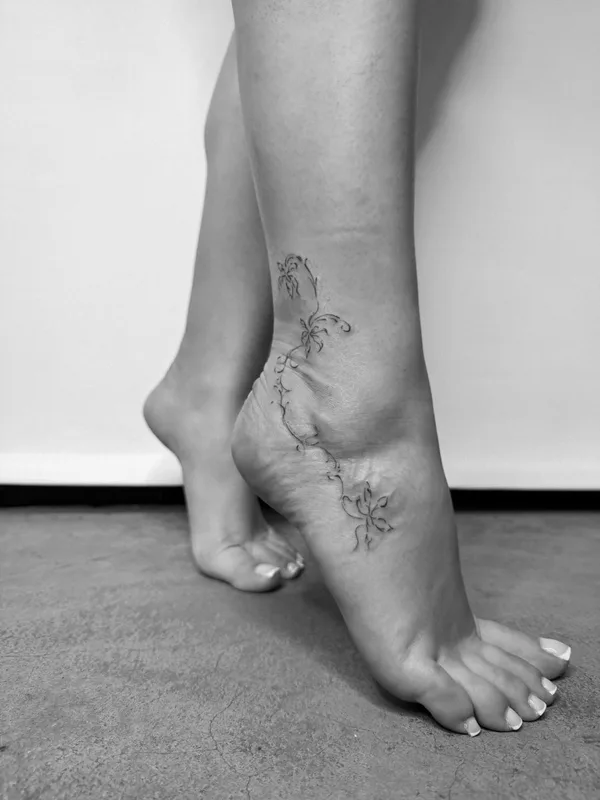 татуировка #129677 | Тату мастер mertcoart | Fine Line Tattoo Artist