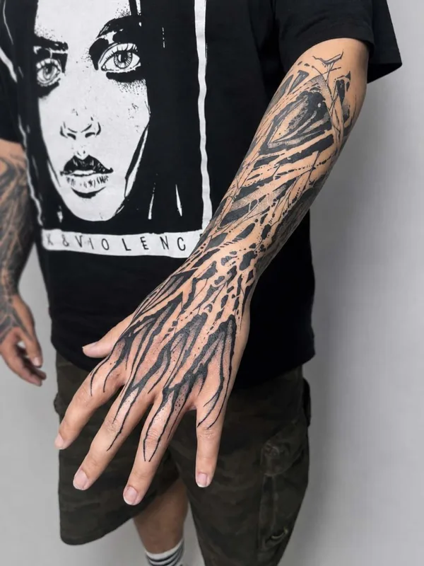 male black blackwork 타투 부위 forearm #130359 | 타투이스트 AVEEVA