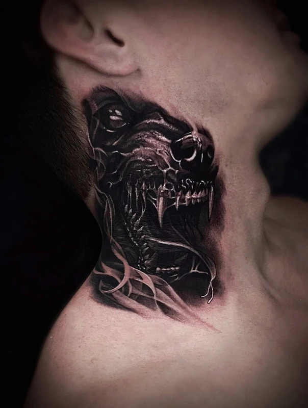 Блэкворк Animal, Monster tattoo на Шея