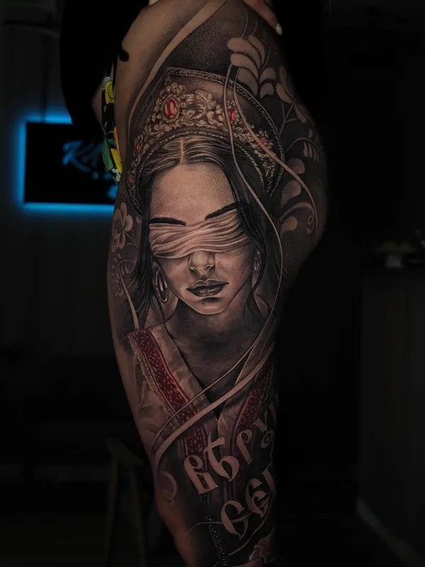 female black and grey realism tatouage sur full leg #130306 | Artiste tatoueur Arseniy Karenin