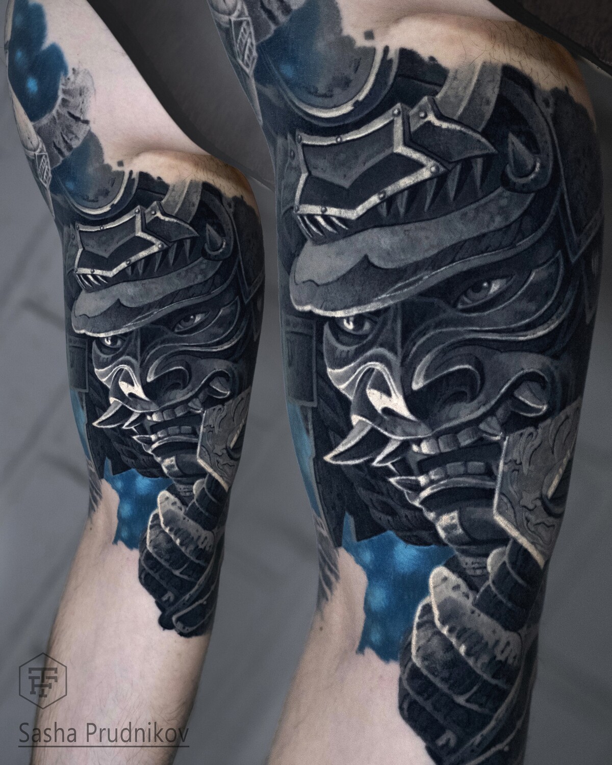 Чёрно-серая Oni mask, Samurai tattoo на Thigh
