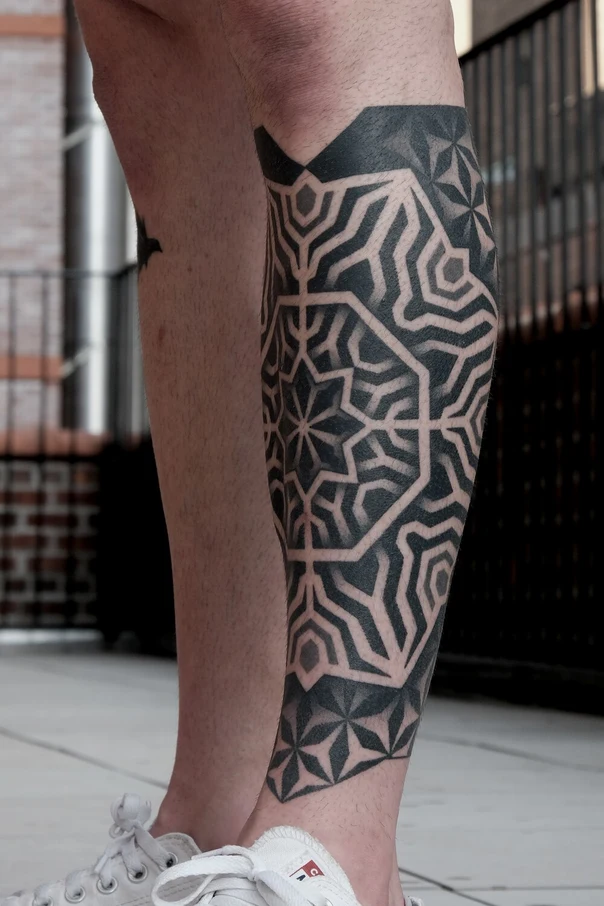 Geometric Geometric, Star tattoo on Calf