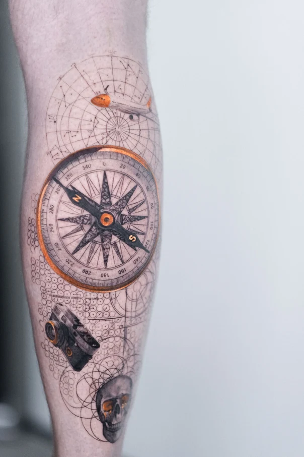 Иллюстративная Compass, Airplane tattoo на Икра