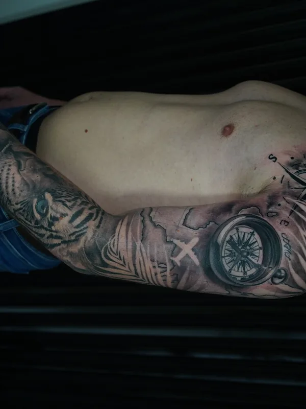 male black and grey realism 纹身 在 full sleeve #99239 | 纹身师 Gregory Pazdniakou