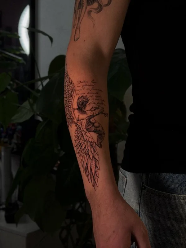 male black and grey black and grey Tatuagem em forearm #130420 | Tatuador Dmitriy Makabr
