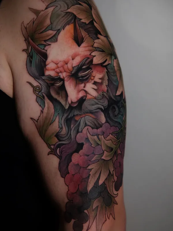 color illustrative tattoo auf shoulder #91571 | Tätowierer Турал 