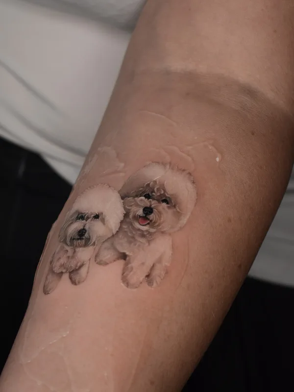 color realism tattoo auf forearm #101148 | Tätowierer Екатерина Биянова