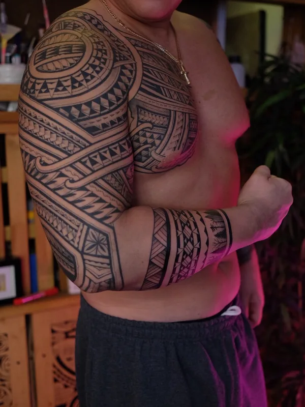male black tribal Tatuaggio su full sleeve #96575 | Tatuatore максим кокин