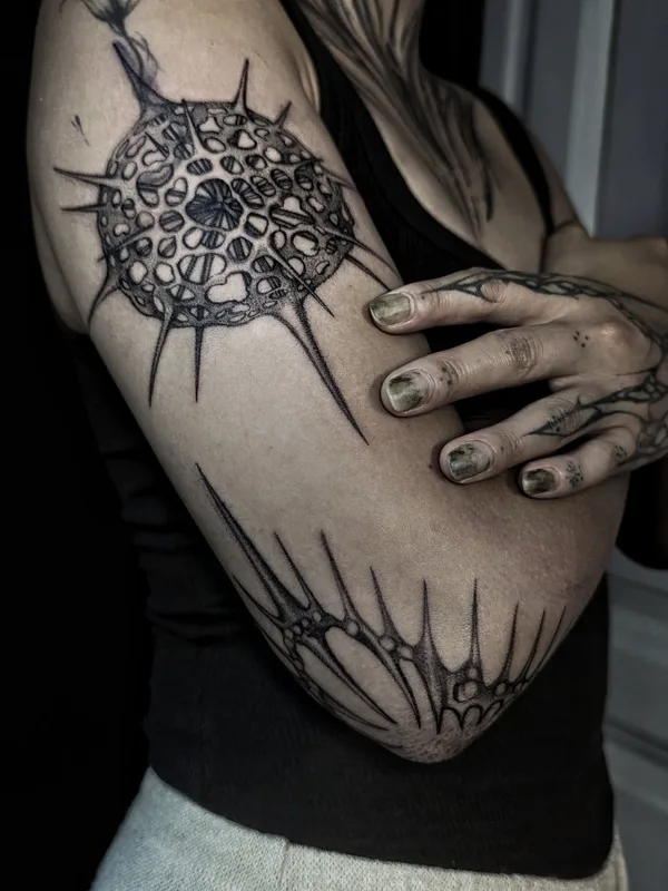 blackwork tattoo #129533 | Tattoo Artist VIkykomori