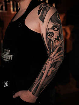 Whipshading tattoo