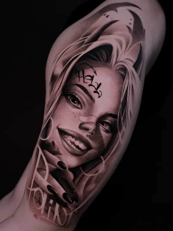 female black and grey realism татуировка на upper arm #93721 | Тату мастер Станислав Абдюшев 