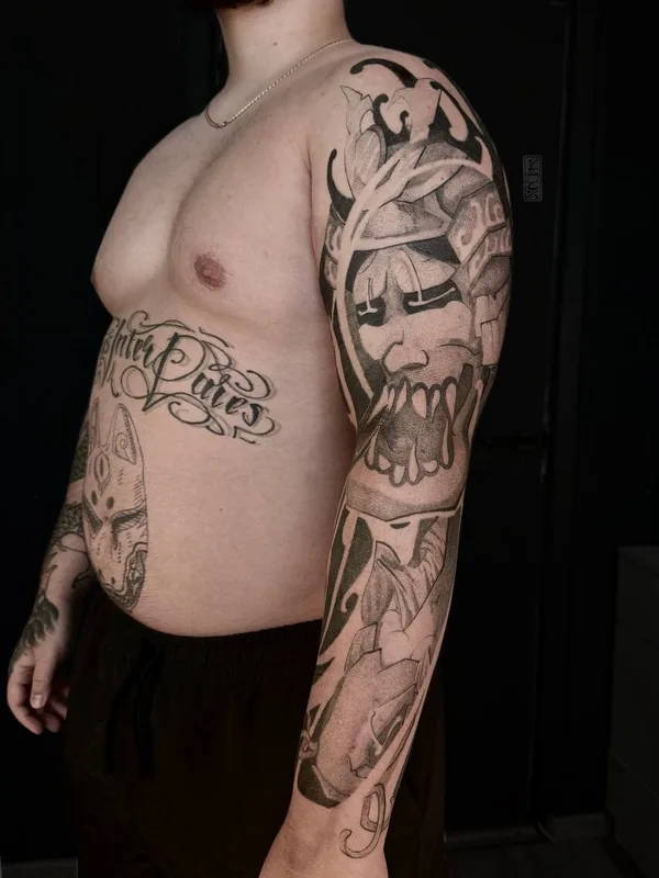 male blackandgrey graphic tattoo auf sleeve #97894 | Tätowierer Мателёнок Вячеслав