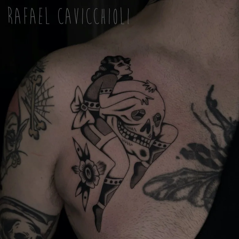 Tattoo artist Rafael Cavicchioli