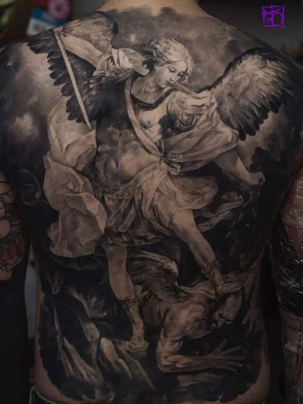 black and grey realism tatuaje en full back #10130 | Tatuador Тимур Денисенко