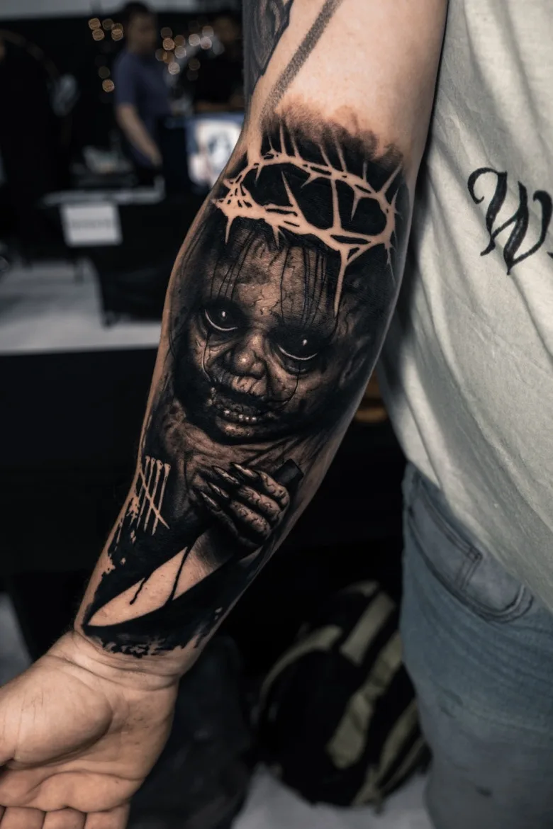 Тату мастер Роберт Штейнберг (@robertattoo23cm)