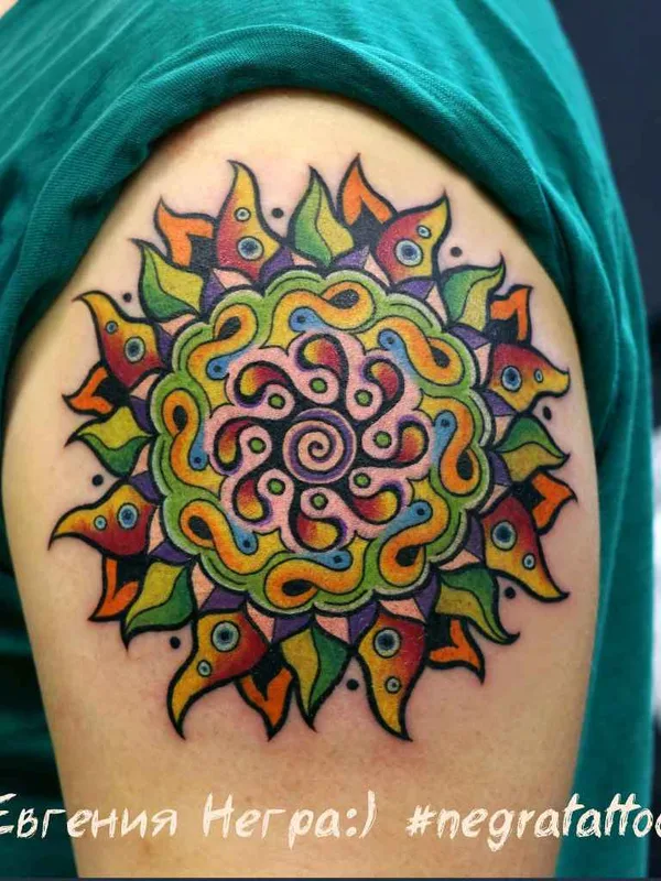 color mandala Tatuaggio su shoulder #13254 | Tatuatore Евгения Негра