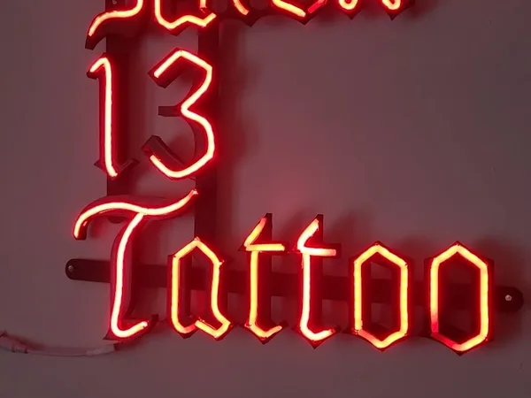 Salón _13 _Tattoo