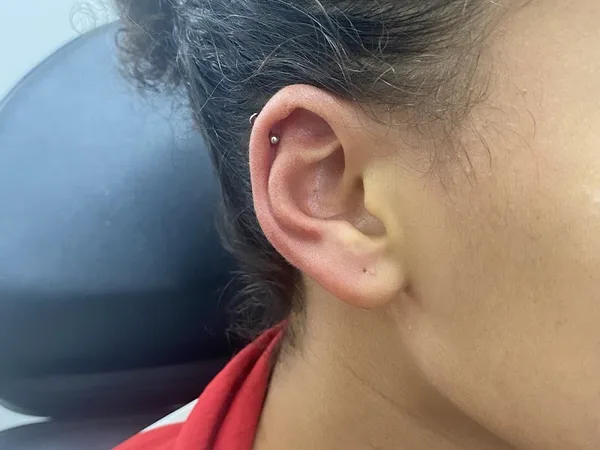 SHE PIERCES@InkzenTattooStudio(LOCATED in HURLINGHAM PARK,opposite WHISKY HUB on Argwins Kodhek Road