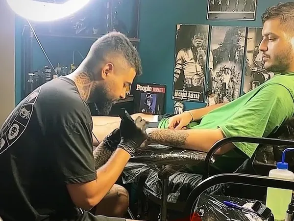 Sisili Tattoo