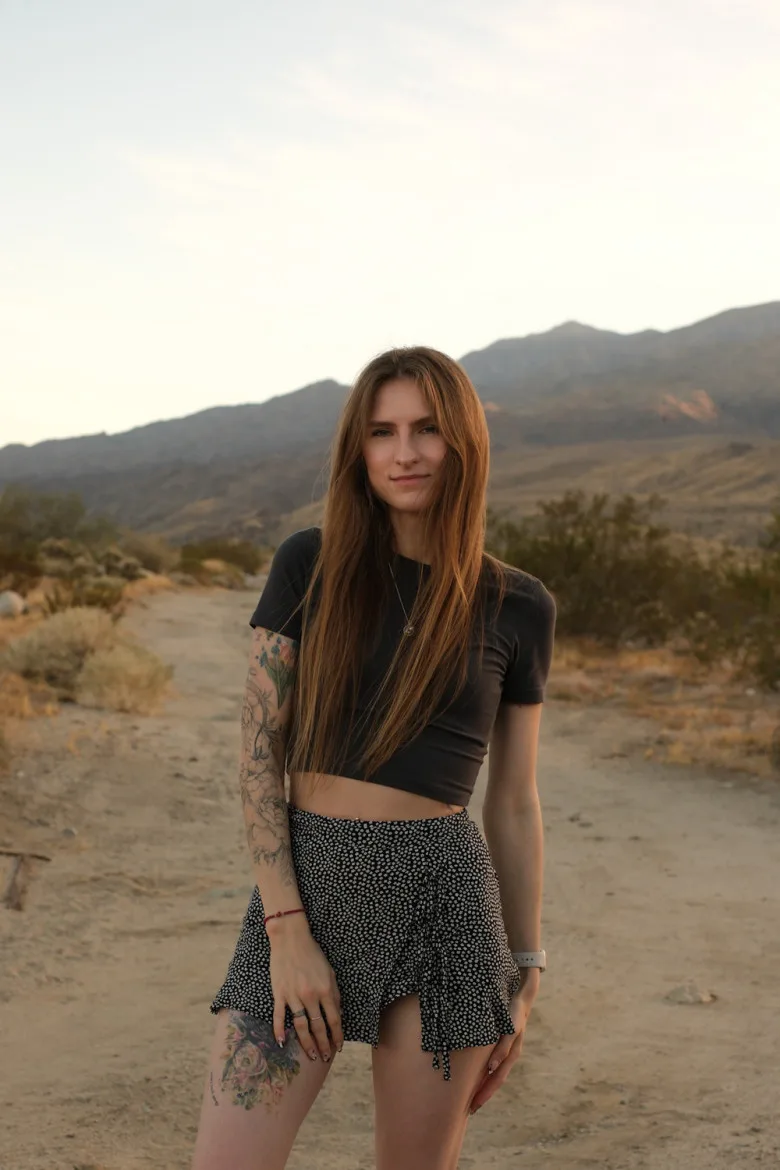 Tattoo artist Sofia Lanbina (@betstattoo)