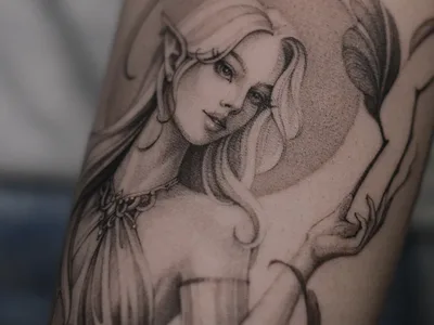Elegant Fine-line Graphics by Anastasia Stef Tattoo
