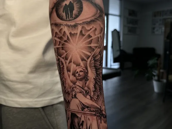 12 Gates Tattoo Studio