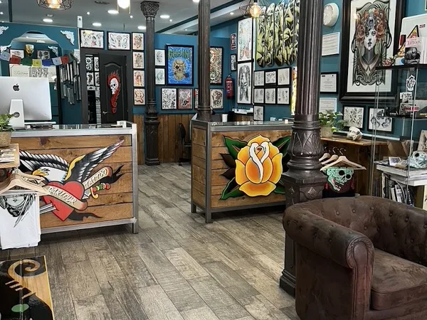1977 Tattoo Parlour