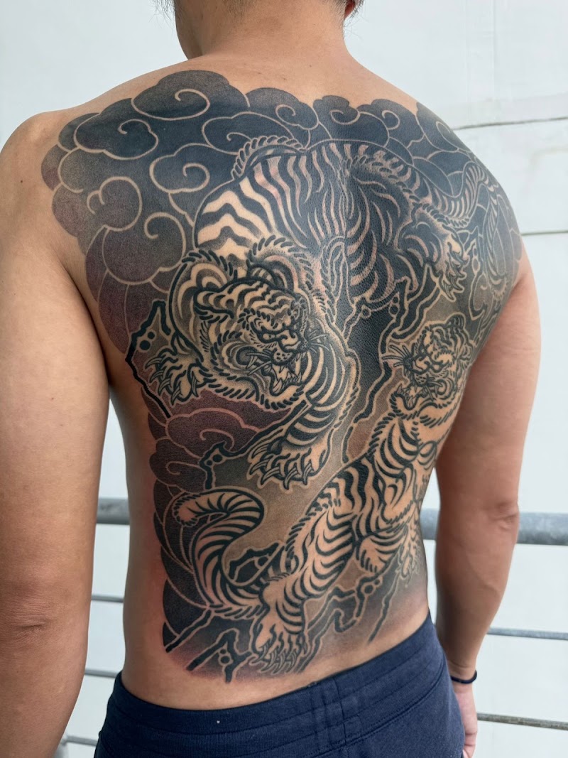 Black Dot Tattoos Studio