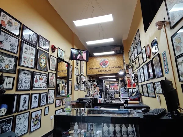 Black Heart Tattoo Studio