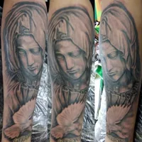 Boo's Ink Tattoo And Piercing