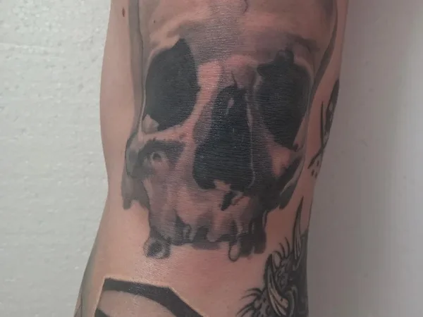 Dream Theatre Tattoo Studio