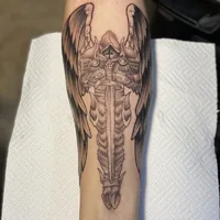 Dubai tattoo-Leuba