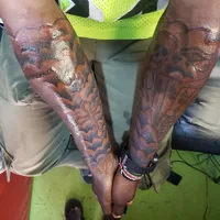 elis tattoo &piercing shop
